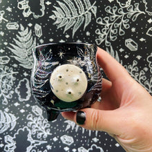 Load image into Gallery viewer, Ceramic Cauldron - Ferns - Medium (m2)