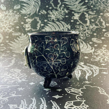 Load image into Gallery viewer, Ceramic Cauldron - Ferns & Crystals - Small (s2)