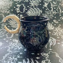 Load image into Gallery viewer, Ceramic Moon Handle Mug - Eye-Spy Sgrafitto Cup (b)