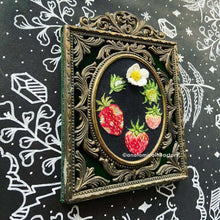 Load image into Gallery viewer, Embroidertober 2022: Week 4: Patterns - Nature in bloom