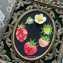 Load image into Gallery viewer, Embroidertober 2022: Week 4: Patterns - Nature in bloom