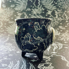 Load image into Gallery viewer, Ceramic Cauldron  - Clouds - Small (s4)
