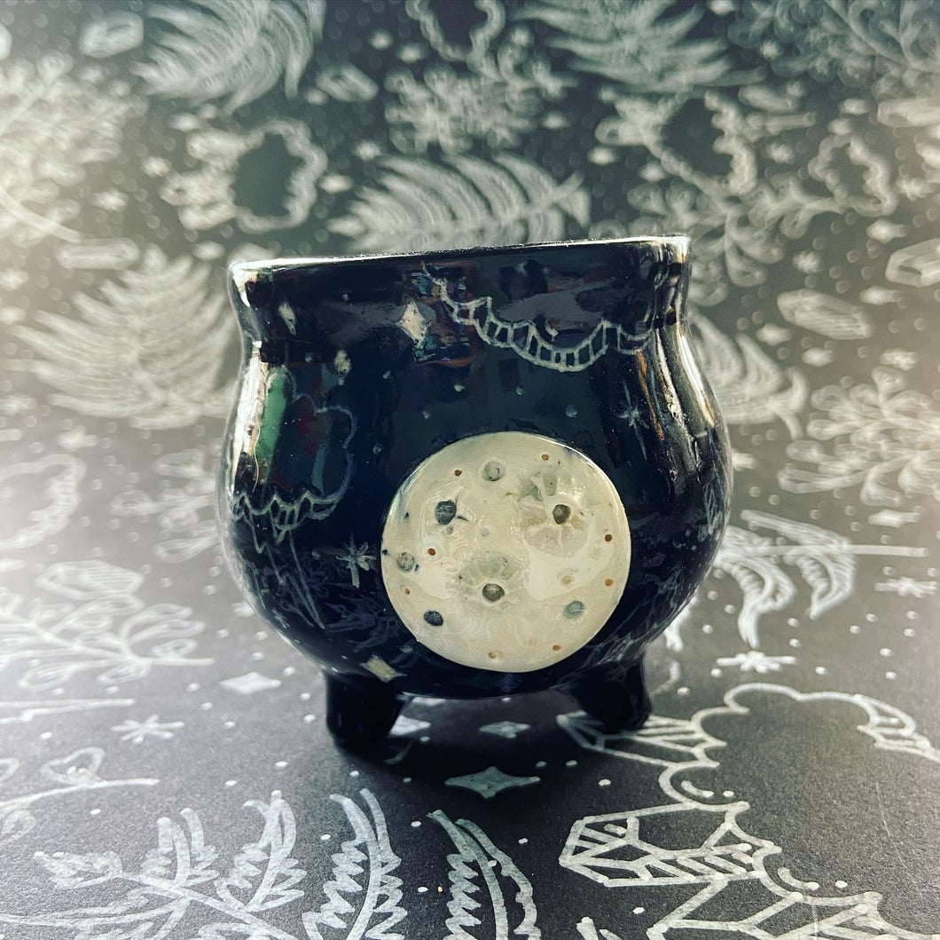 Ceramic Cauldron  - Clouds - X-Small (xs2)